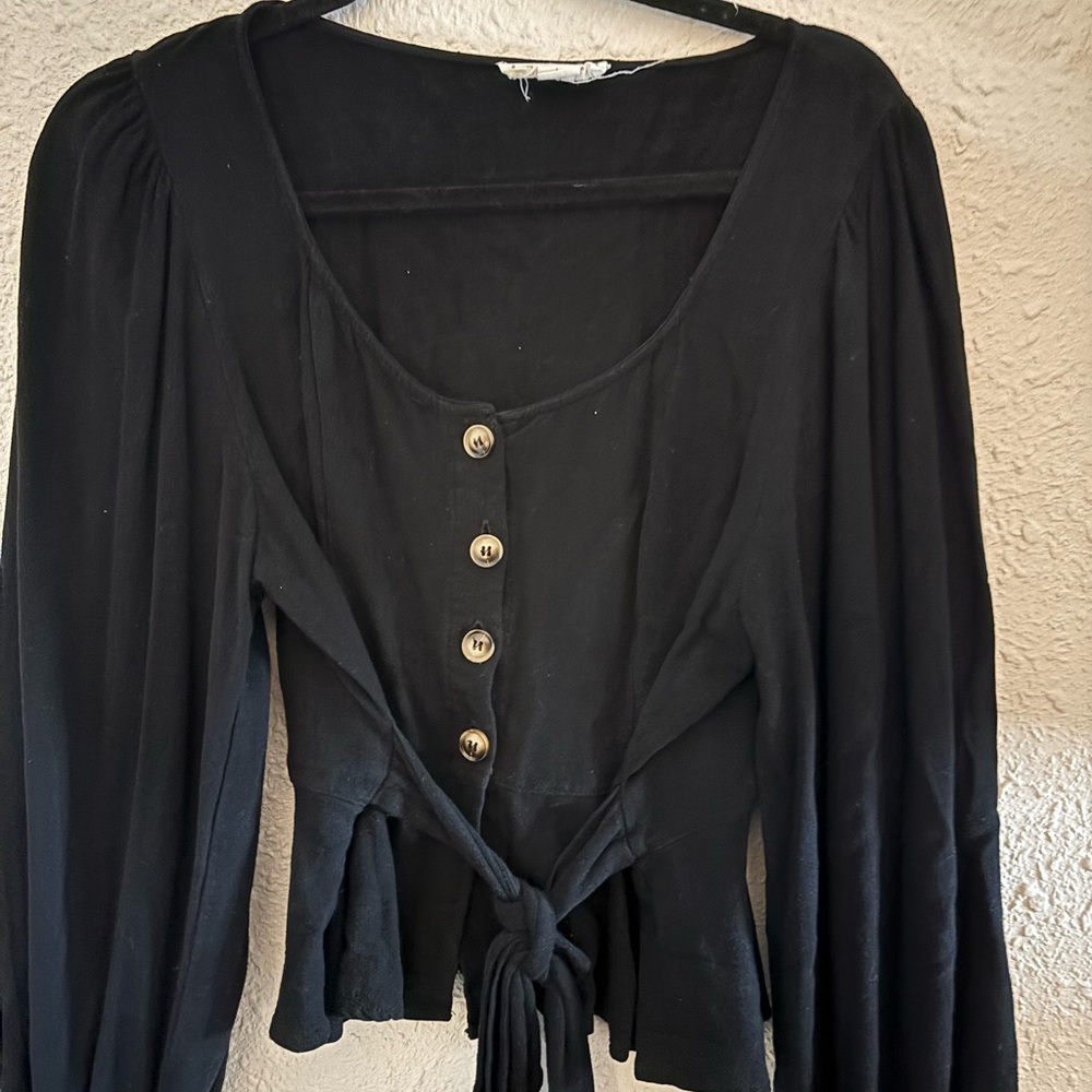 Love Riche Black Button-Down Tie Front Blouse